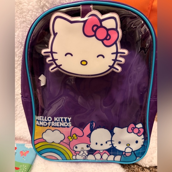 Hello Kitty Curated Bundle - Picture 4 of 10
